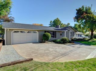 349 Tan Oak Dr, Medford, OR 97504