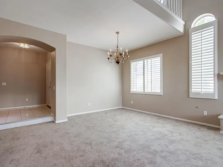 1879 Matin Cir #140 — Photo 15