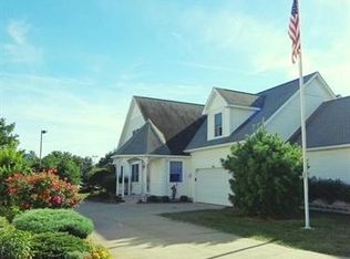 562 Vicksburg Ct, Lagrange, OH 44050
