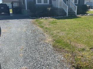 405 Old Smith Chapel Rd, Mount Olive, NC 28365