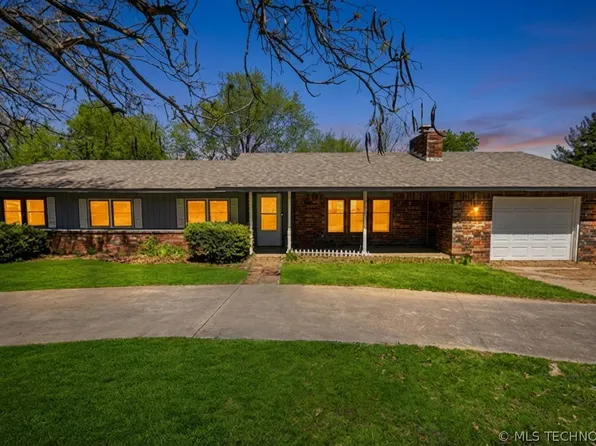 1104 Michael St, Tahlequah, OK 74464