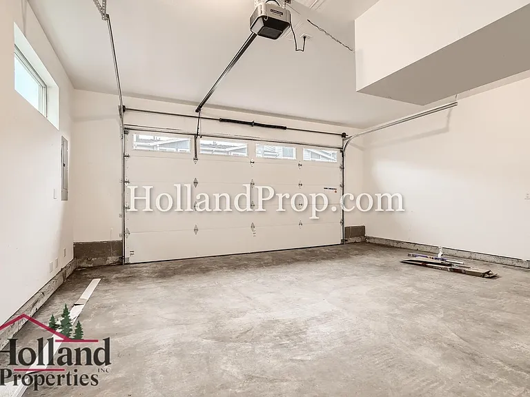 8126 SE Reddington St — Photo 24