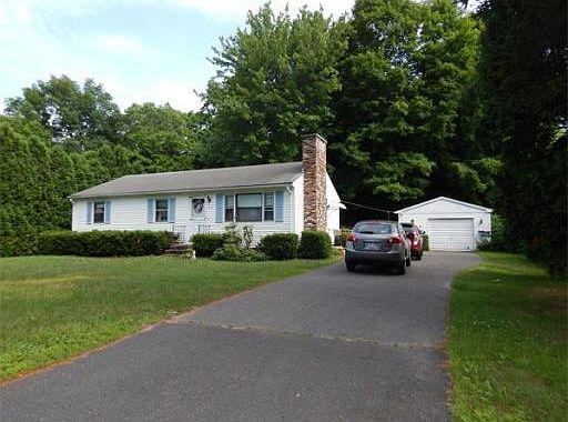 2nd image of 946 Westhampton Rd