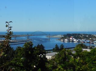 124 SE View Dr, Newport, OR 97365