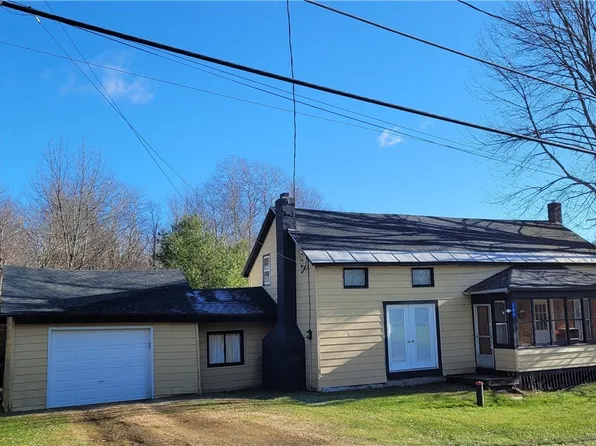 124 Mechanic St, Salisbury Center, NY 13454