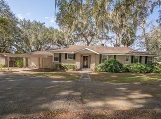 1658 E Holly Oaks Lake Rd, Jacksonville, FL 32225