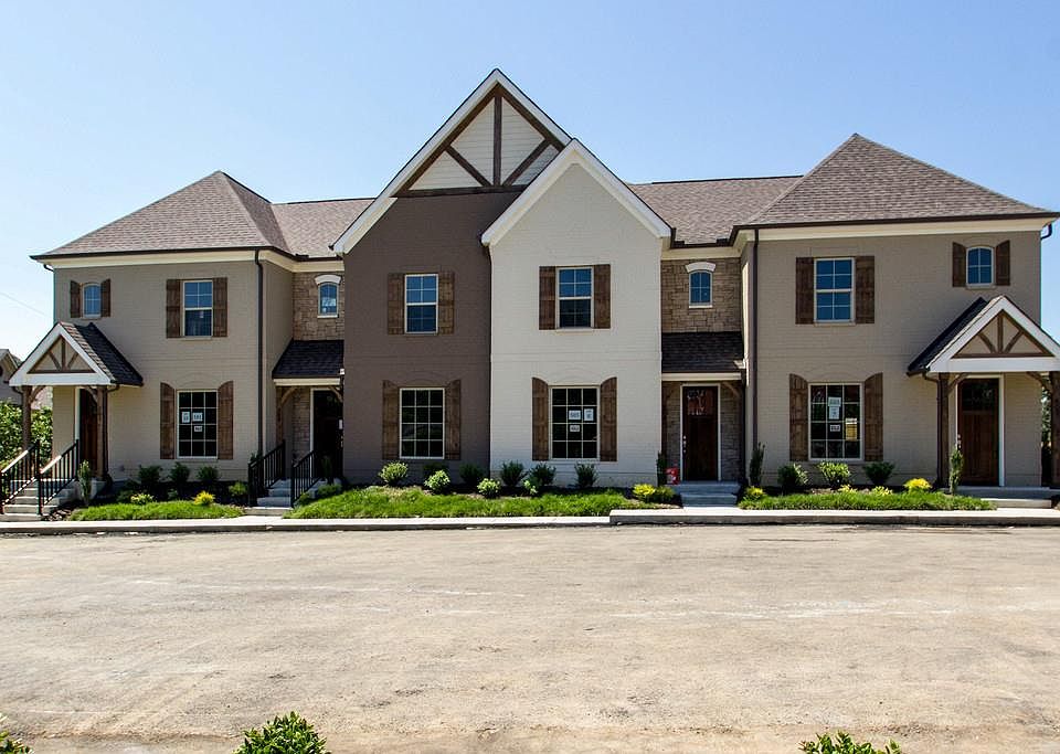 1st image of 533 Harpeth Park Dr