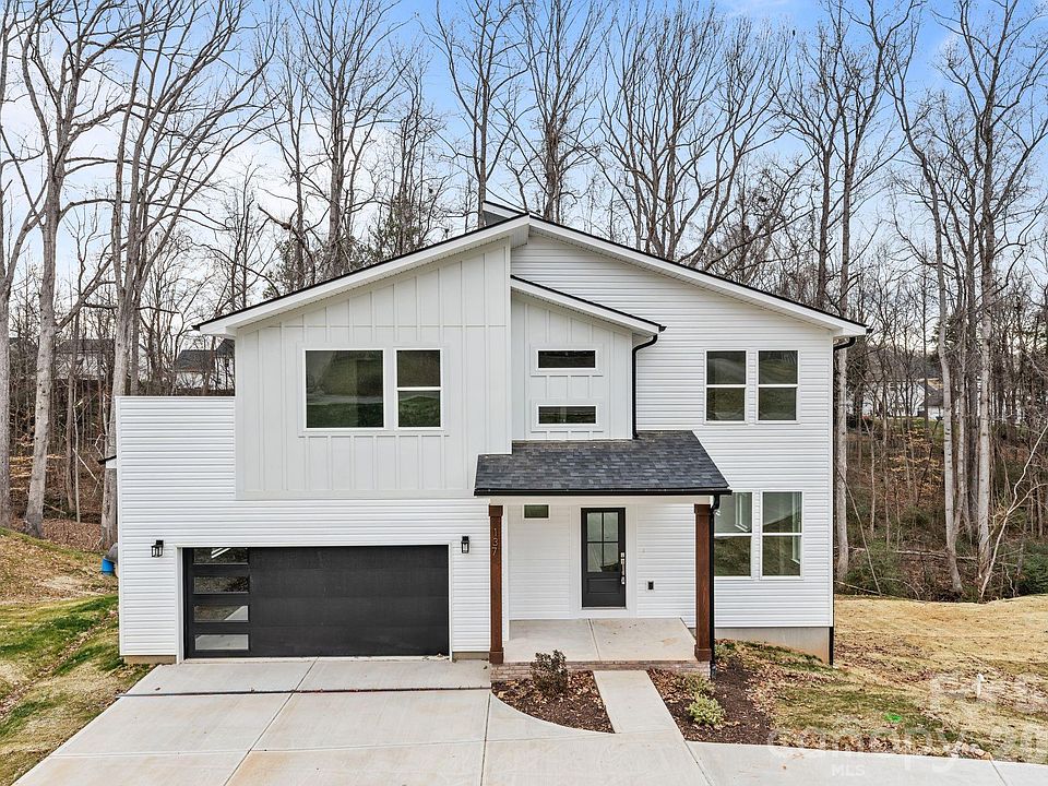 1st image of 137 Wood Acre Dr