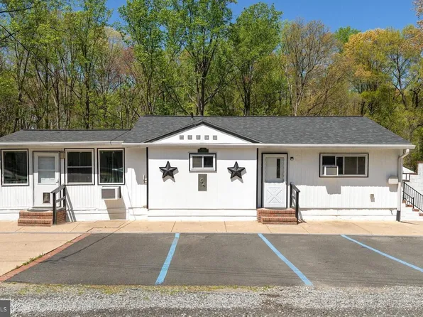 54 Stafford Indians Ln #A, Fredericksburg, VA 22405