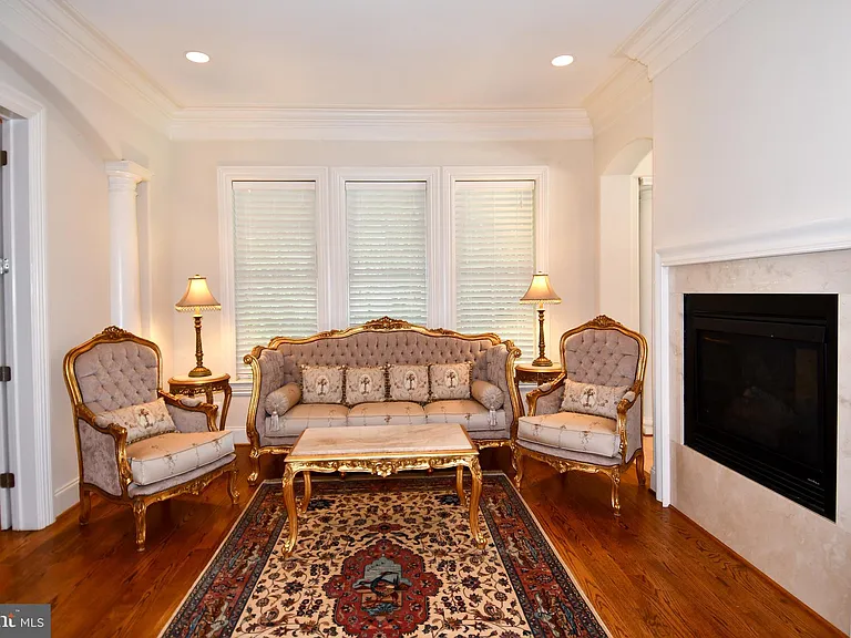 7104 Old Dominion Dr — Photo 10
