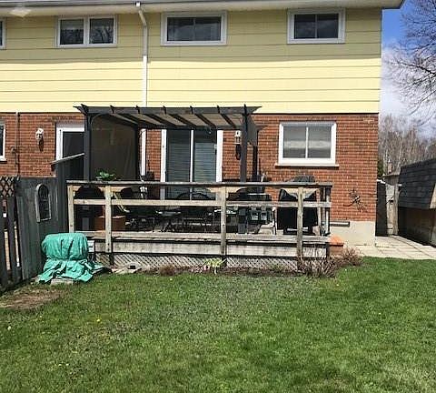 3rd image of 1883 Courtland Dr