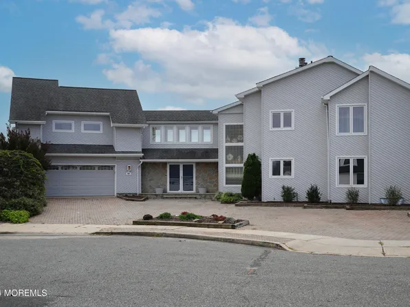 1878 Northwest Drive, Point Pleasant, NJ 08742