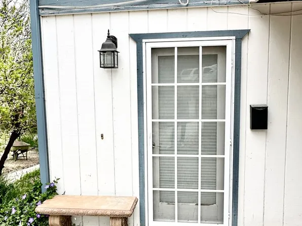 802 Vista Grande St, Paso Robles, CA 93446