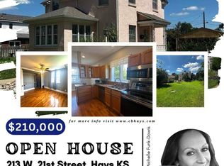 213 W 21st St, Hays, KS 67601