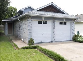 9251 Rippling Fields Dr, Houston, TX 77064