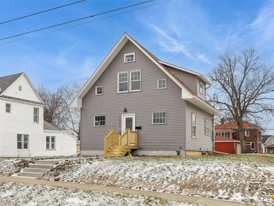 2001 10th St, Des Moines, IA, 50314