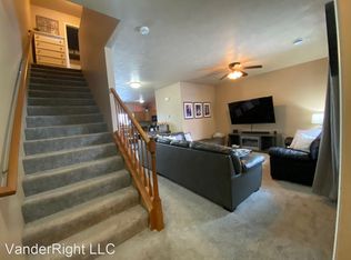 3508 W 93rd St APT 4, Sioux Falls, SD 57108