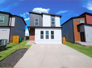 860 Boardwalk Ave, Bentonville, AR 72713