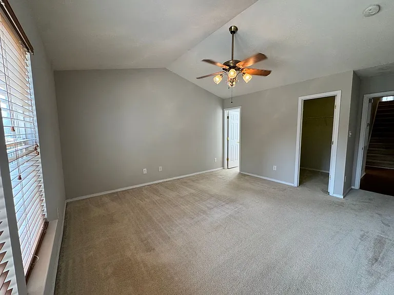 5337 Thunderidge Dr — Photo 29