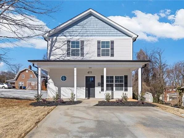 411 NE 28th St, Winston Salem, NC 27105