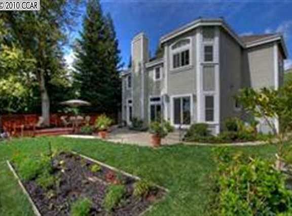 3rd image of 3696 Deer Trail Dr