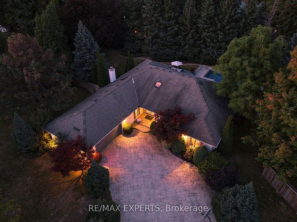 1st image of 8 Fendley Ct