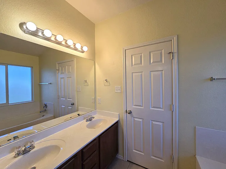 5000 Willamette Ln — Photo 29