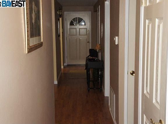 4th image of 34689 Mooney Ct