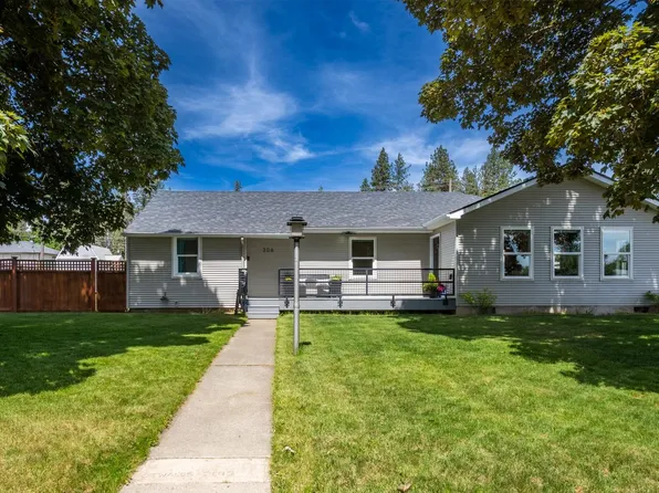 306 W 3rd St, Cheney, WA 99004