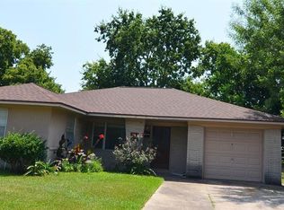 8770 Cowart St, Houston, TX 77029