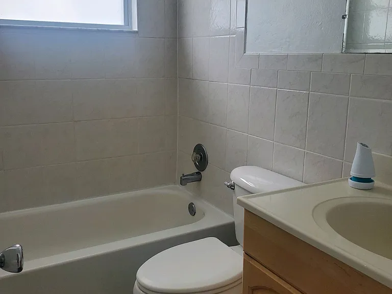 4912 Picture Ave — Photo 6