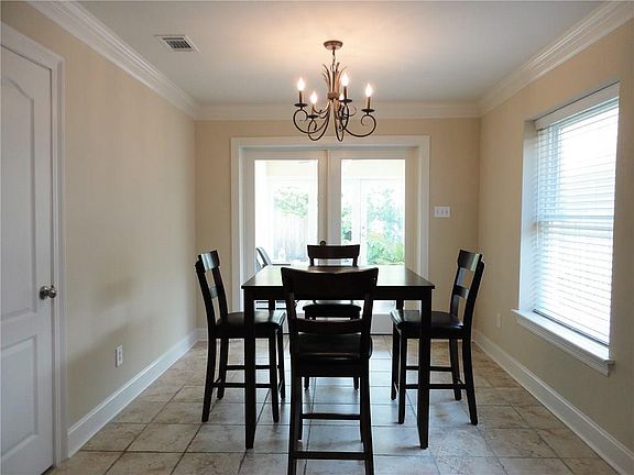 5th image of 3629 Severn Ave