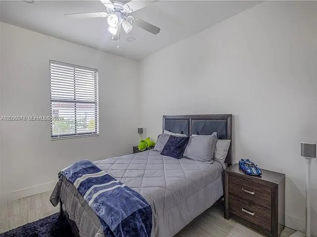 8805 NW 103rd Pl — Photo 20