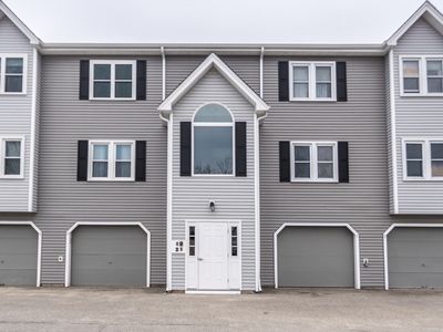 84 Tennis Plaza Rd Unit 1, Dracut, MA, 01826