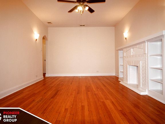 3rd image of 3430 W Parker Ave APT 3