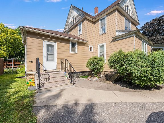 5th image of 1404 N 5th St