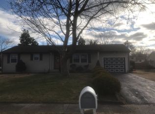 693 Wayne Ave, Vineland, NJ 08360