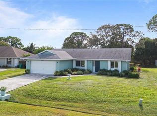 2220 SE Manor Ave, Port Saint Lucie, FL 34952