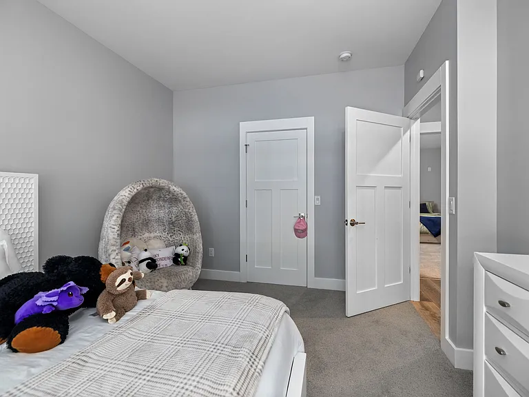133 Uptown Ct — Photo 43