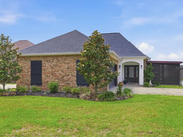 1040 Michelle Dr, Sulphur, LA 70663