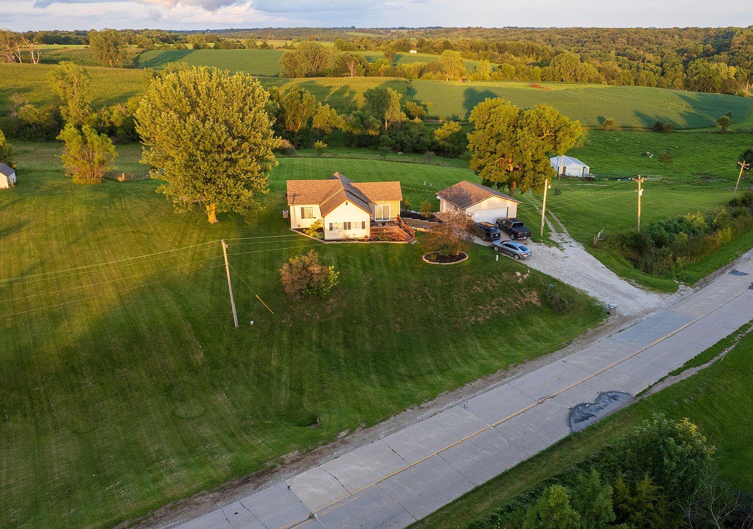 6617 201st St, Albia, IA 52531 Zillow