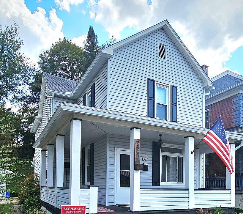 1st image of 225 Barron Ave