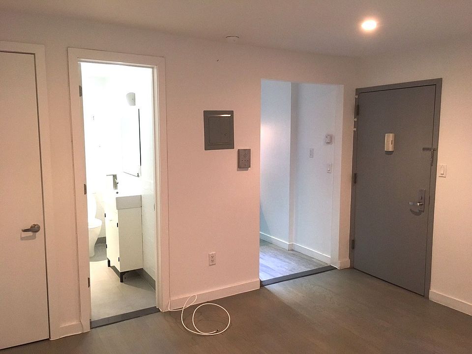 1st image of 150 Henry St APT 1B