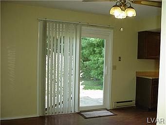 5th image of 4239 Mohican Dr