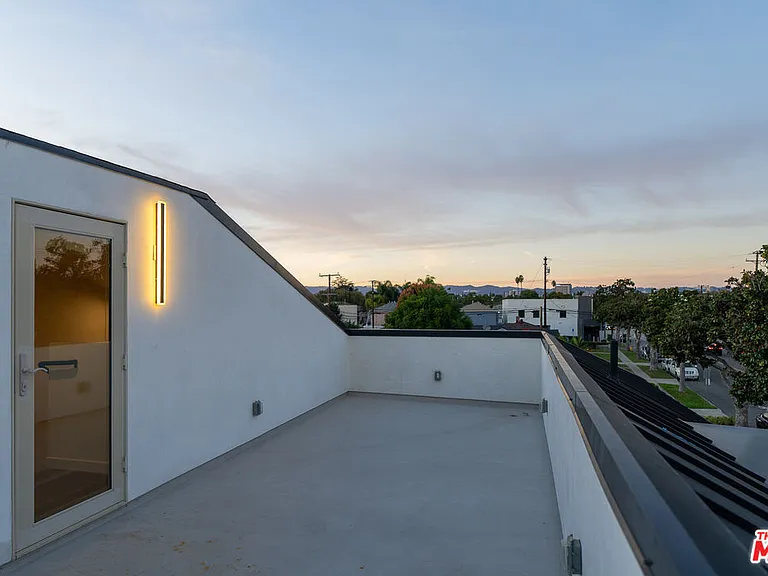 4041 Sawtelle Blvd #C — Photo 17