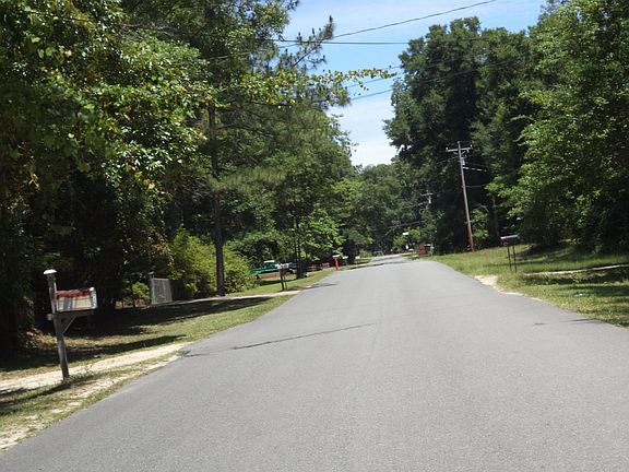 5th image of 62 Finner Dr