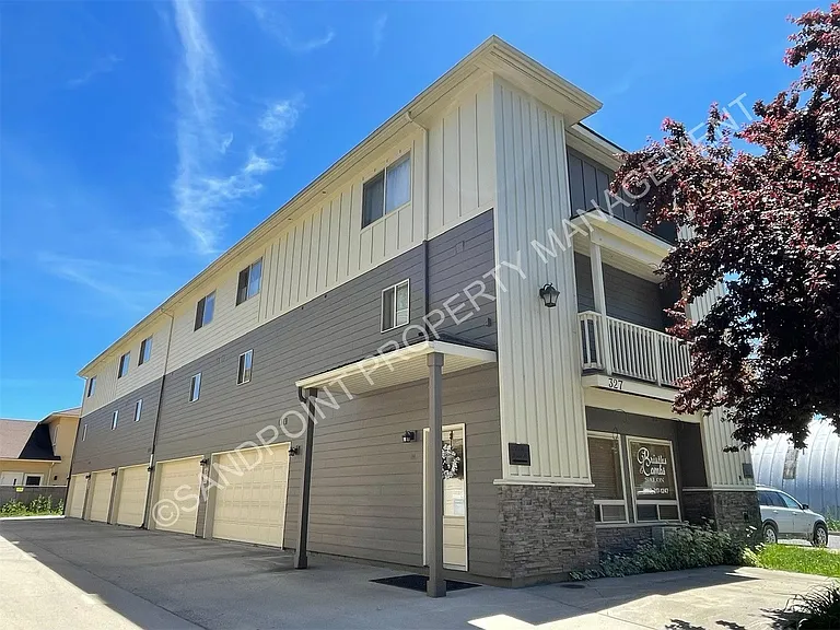 327 Olive Ave #G — Photo 5