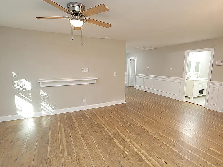 615 Arnette Ave — Photo 7