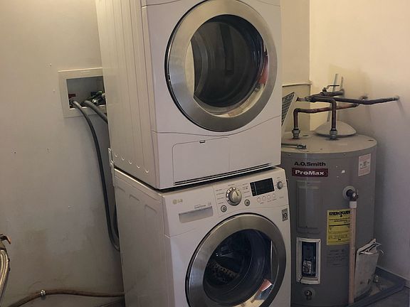 4th image of 1136 Washington Ave Unit 707