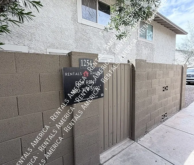 1254 N 85th Pl — Photo 19